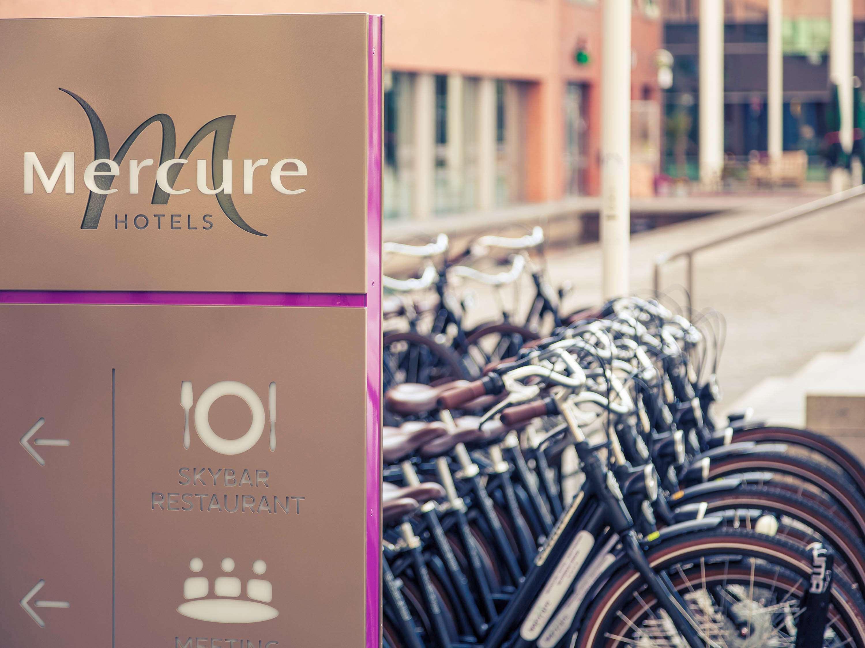 Отель Mercure Amsterdam Sloterdijk Station Экстерьер фото