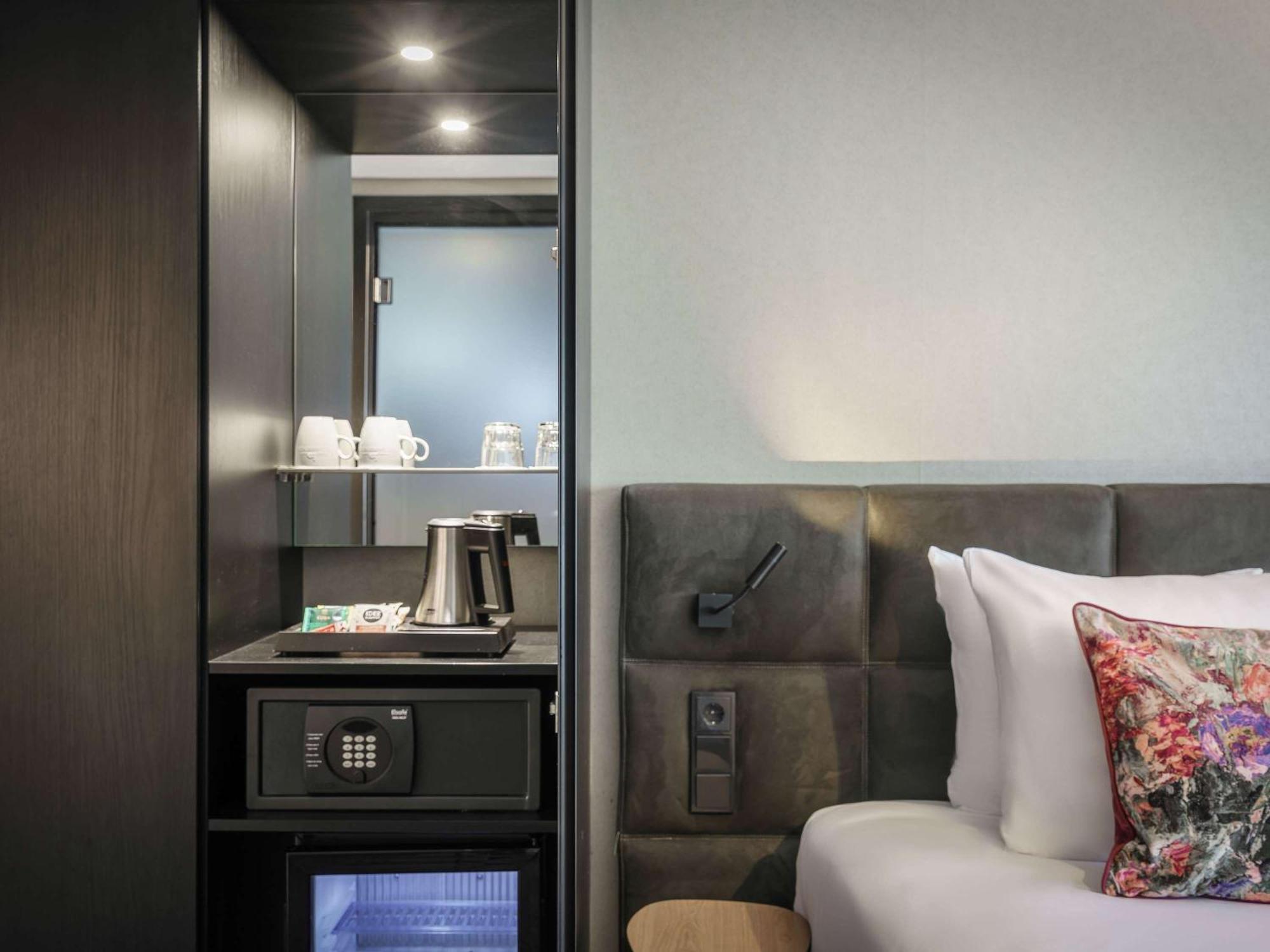 Mercure Amsterdam Sloterdijk Station Экстерьер фото
