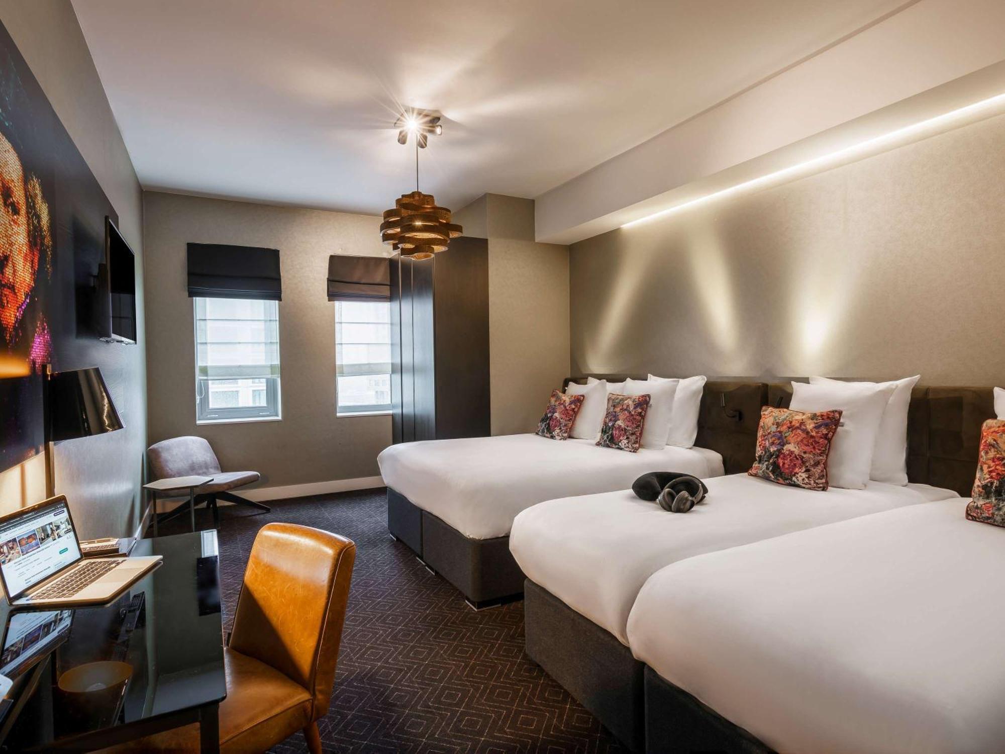 Mercure Amsterdam Sloterdijk Station Экстерьер фото