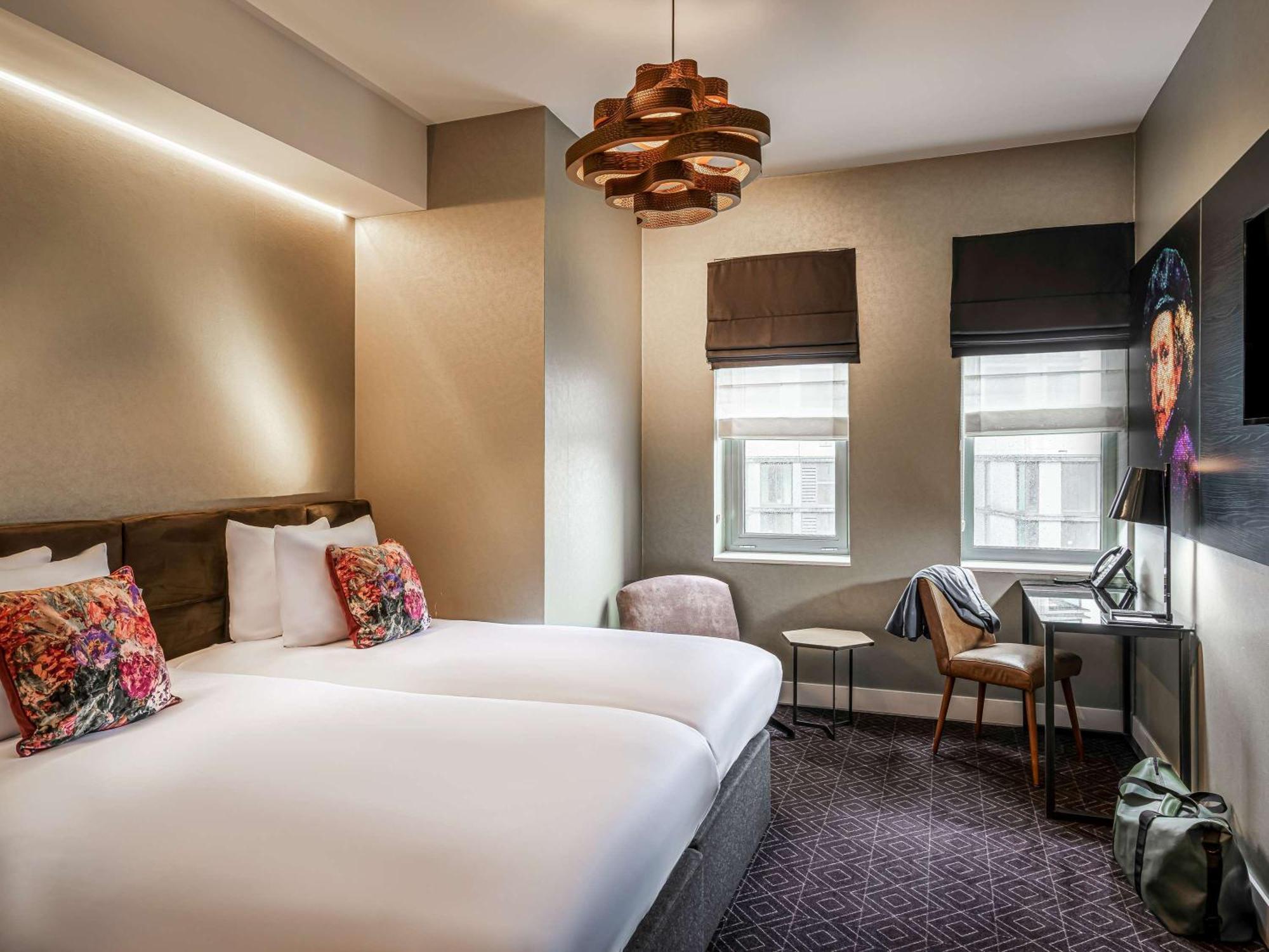 Mercure Amsterdam Sloterdijk Station Экстерьер фото